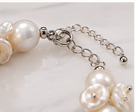 Bracelet clasp and adjustable extender detail