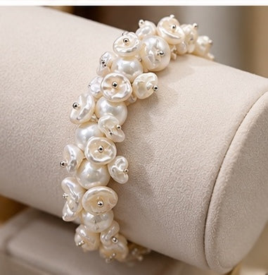 Freshwater pearl and keshi bracelet display view